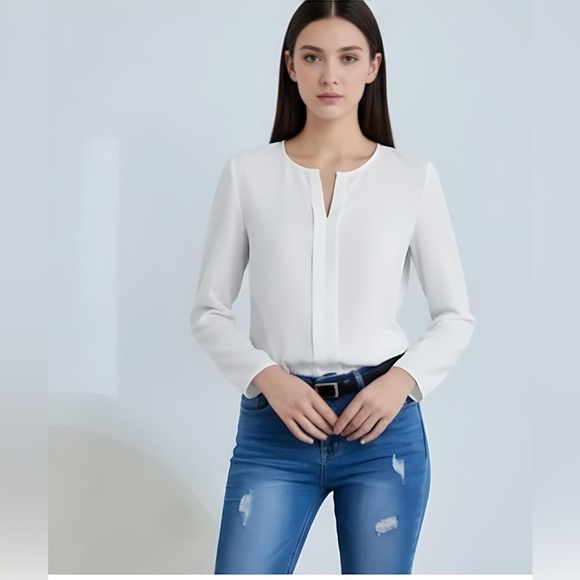 Round Neck White Blouse - Picture 1 of 6